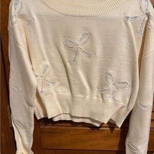Altar'd State Cream Bow Appliqué Scoop Neck cropped Sweater